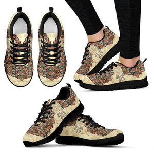 Beige Multicolored Paisley Dream Catcher Womens Sneakers, Top Shoes,Running Low Top Shoes, Athletic Sneakers,Kicks Sports Wear, Shoes