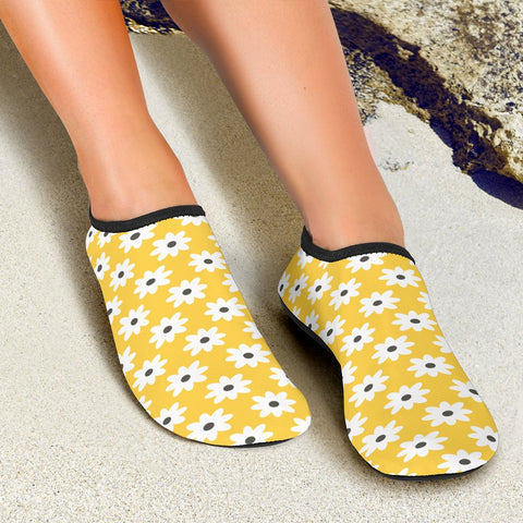 Image of Yellow Daisy Water Slip On Shoes,Top Shoes,Training Shoes, Casual Shoes, Womens, Athletic Sneakers,Kicks Sports Wear, Low Tops